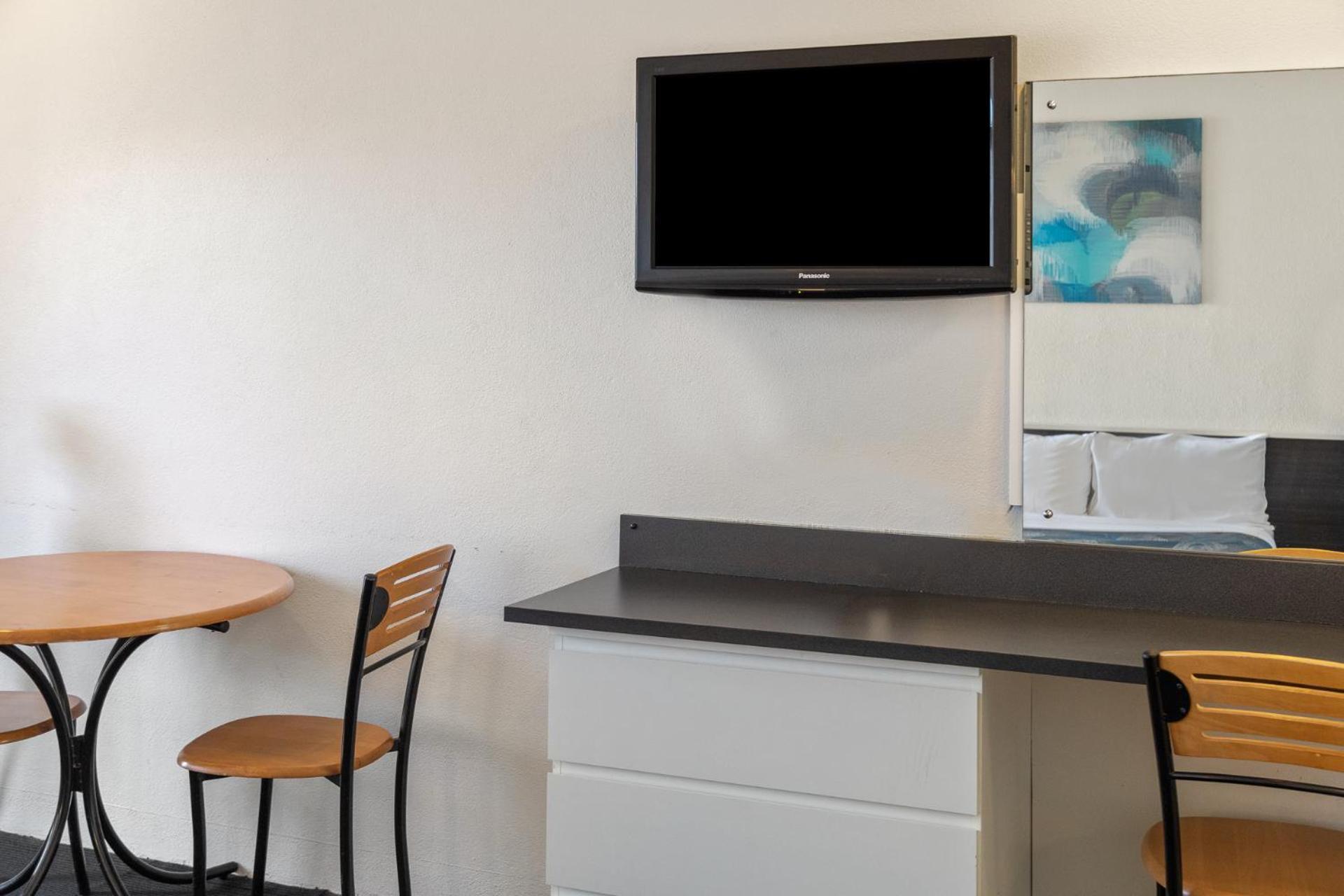 Red Carpet Motel Mount Gambier Room photo